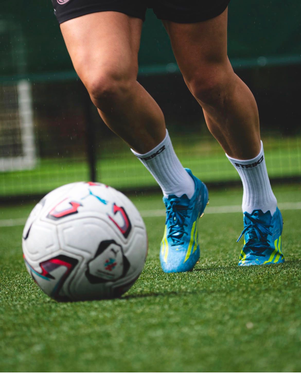 STRIKZ Pro Grip Socks