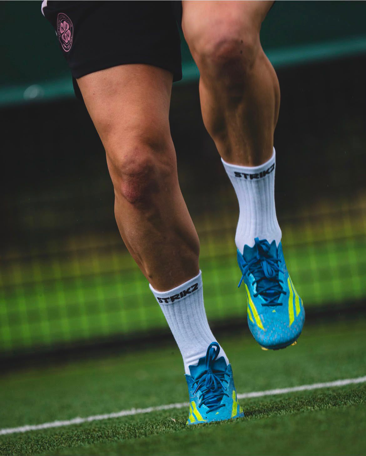 STRIKZ Pro Grip Socks